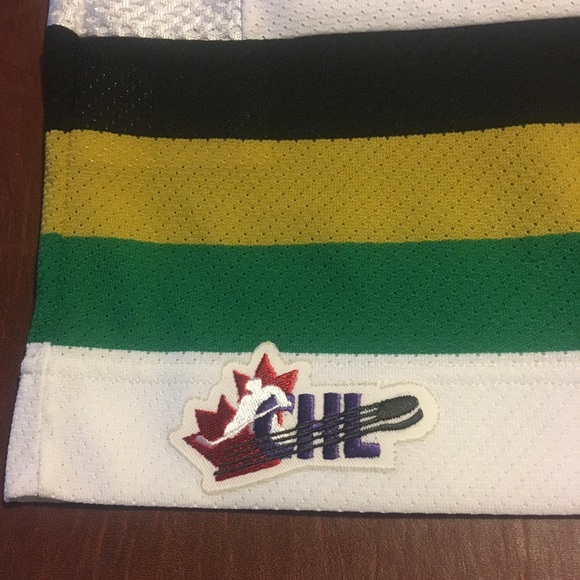London Knights CHL Reebok Jersey Youth L/XL - Picture 8 of 10